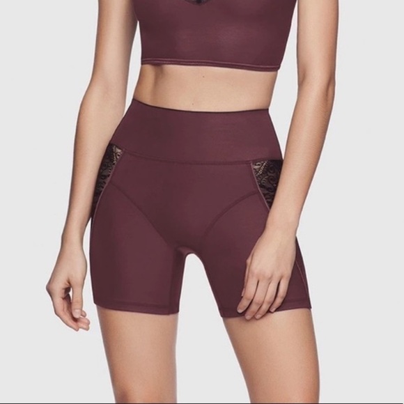 Kiki De Montparnasse Athleisure Biker Short Size XS NWT